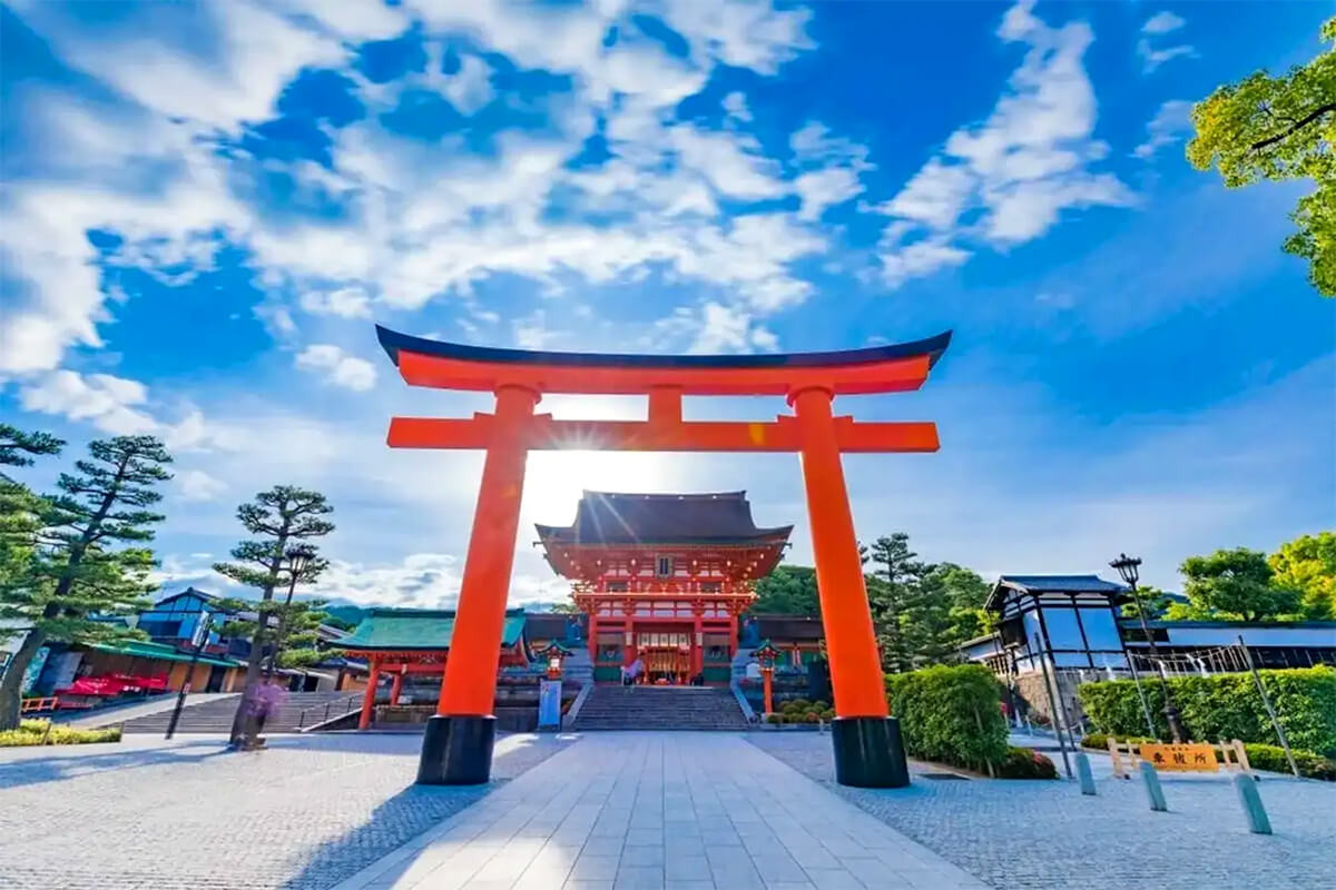 Chùa nghìn cột Fushimi Inari